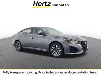 Used 2025 Nissan Altima 2.5 SV FWD video 1