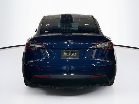 Used 2021 Tesla Model Y Long Range AWD/4WD image 7