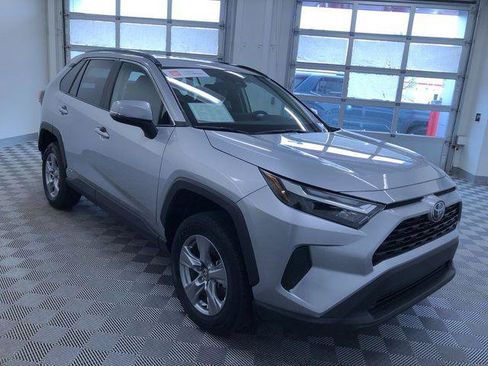 Certified 2025 Toyota RAV4 XLE AWD/4WD image 36