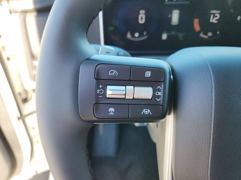 New 2026 Hyundai Santa Fe SE FWD image 12
