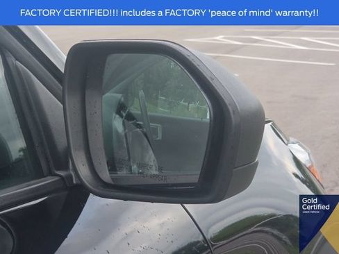 Used 2024 Ford Explorer XLT AWD/4WD image 8
