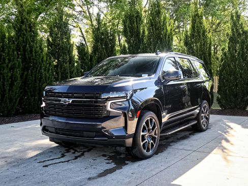 Used 2023 Chevrolet Tahoe RST w/ Luxury Package image 5