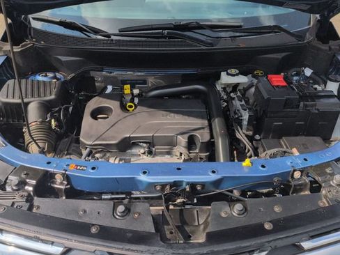 Used 2025 Chevrolet Equinox LT FWD image 33