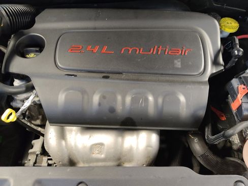 Used 2018 Jeep Compass Latitude w/ Cold Weather Group AWD/4WD image 30
