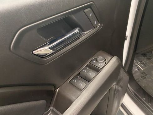 New 2025 Chevrolet Colorado LT w/ LT Convenience Package image 25