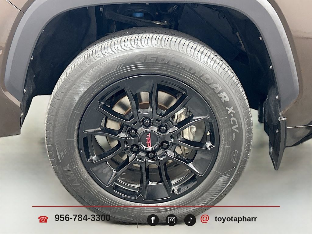 Used 2023 Toyota Tundra Limited w/ TRD Off-Road Package AWD/4WD image 30