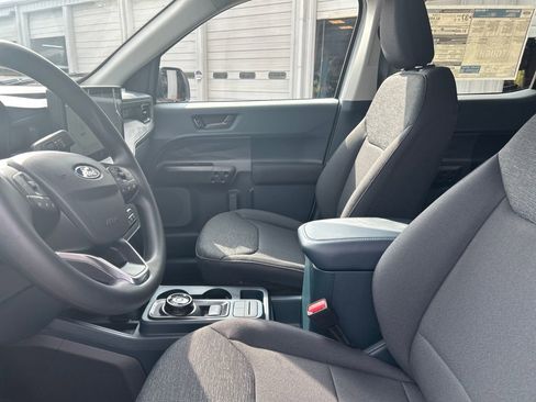 New 2025 Ford Maverick XL w/ Equipment Group 101A image 24