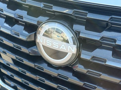 Used 2024 Nissan Kicks SR image 33