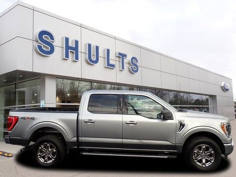 Certified 2022 Ford F150 XLT w/ Equipment Group 302A High image 4