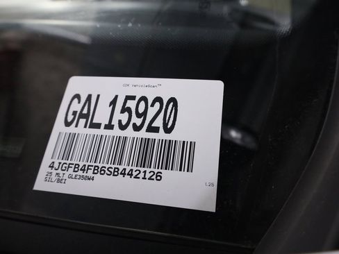 Used 2025 Mercedes-Benz GLE 350 4MATIC image 62