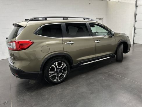 Used 2023 Subaru Ascent Touring AWD/4WD image 9