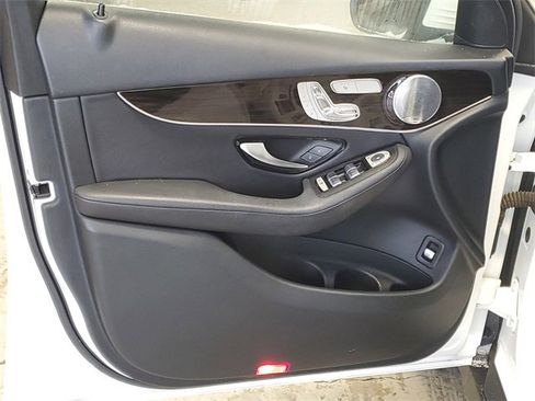 Used 2016 Mercedes-Benz GLC 300 GLC 300 image 10