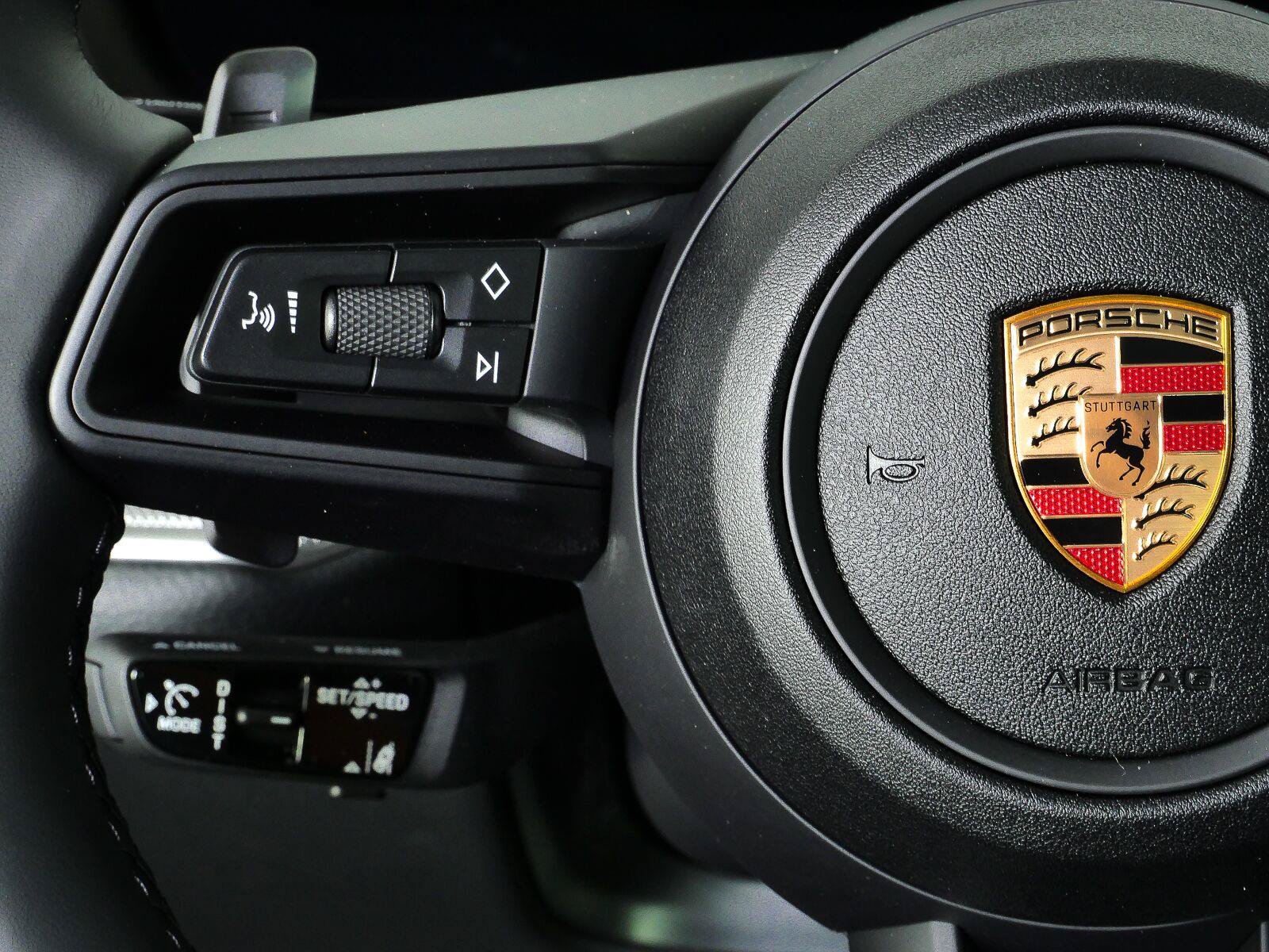 New 2026 Porsche Cayenne AWD/4WD image 11