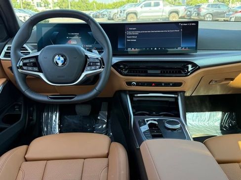 Used 2025 BMW 330i Sedan w/ Convenience Package image 29
