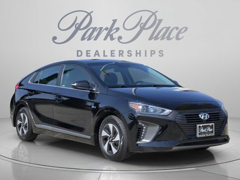 Used 2017 Hyundai Ioniq SEL FWD image 7