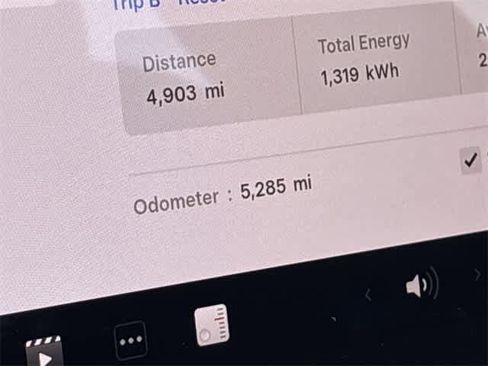 Used 2023 Tesla Model 3 Standard Range image 36