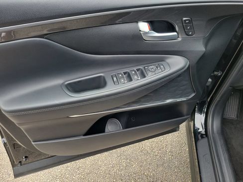 Used 2022 Hyundai Santa Fe Limited FWD image 22