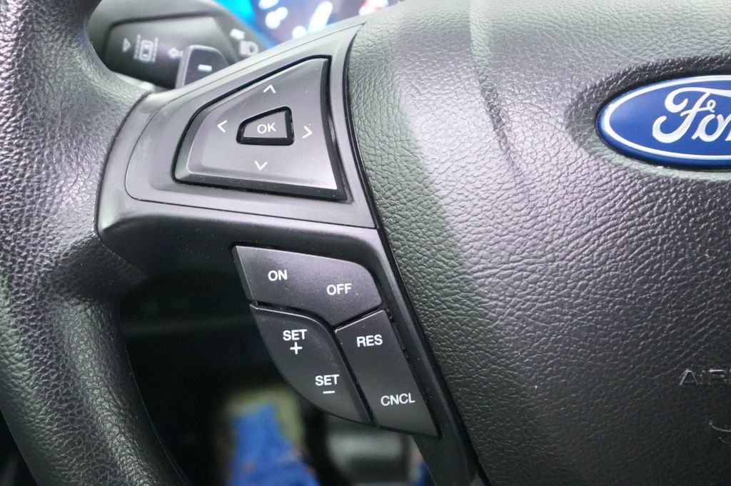 Used 2020 Ford Edge SE AWD/4WD image 33