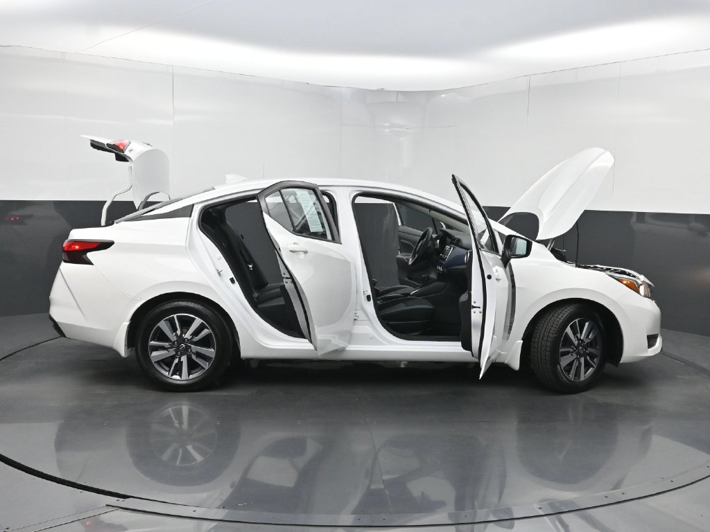 Used 2024 Nissan Versa SV w/ Trunk Package FWD image 34