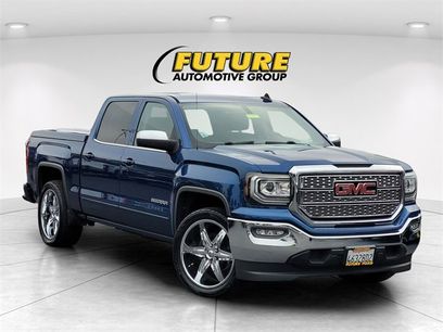 Used 2017 GMC Sierra 1500 SLE w/ SLE Value Package