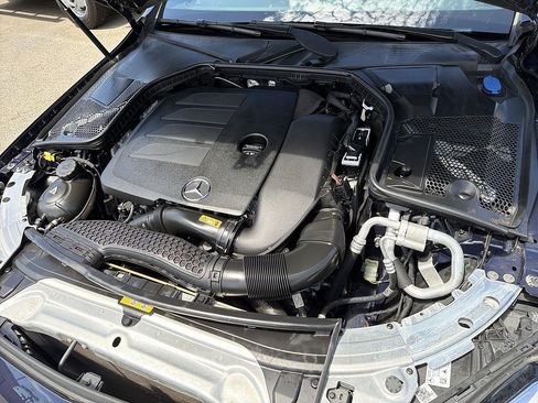 Used 2020 Mercedes-Benz C 300 Sedan image 29