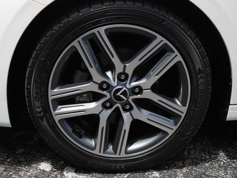 Used 2019 Kia Forte S w/ S Premium Package FWD image 11