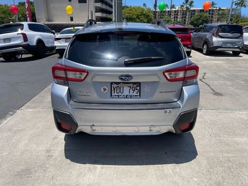 Used 2019 Subaru Crosstrek 2.0i Premium w/ Moonroof Package AWD/4WD image 5