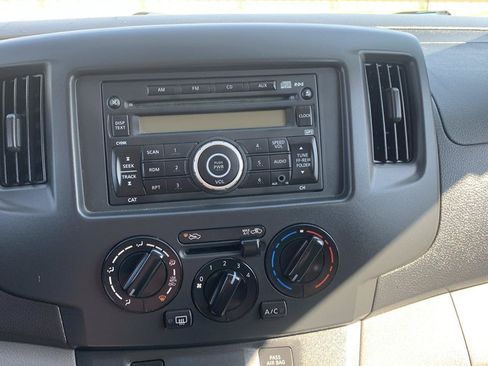Used 2015 Chevrolet City Express LS FWD image 28