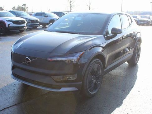 New 2026 Volvo EX30 Cross Country Ultra image 7