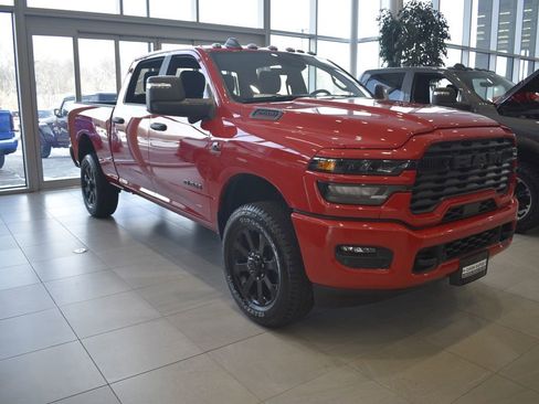 New 2026 RAM 2500 Big Horn AWD/4WD image 9