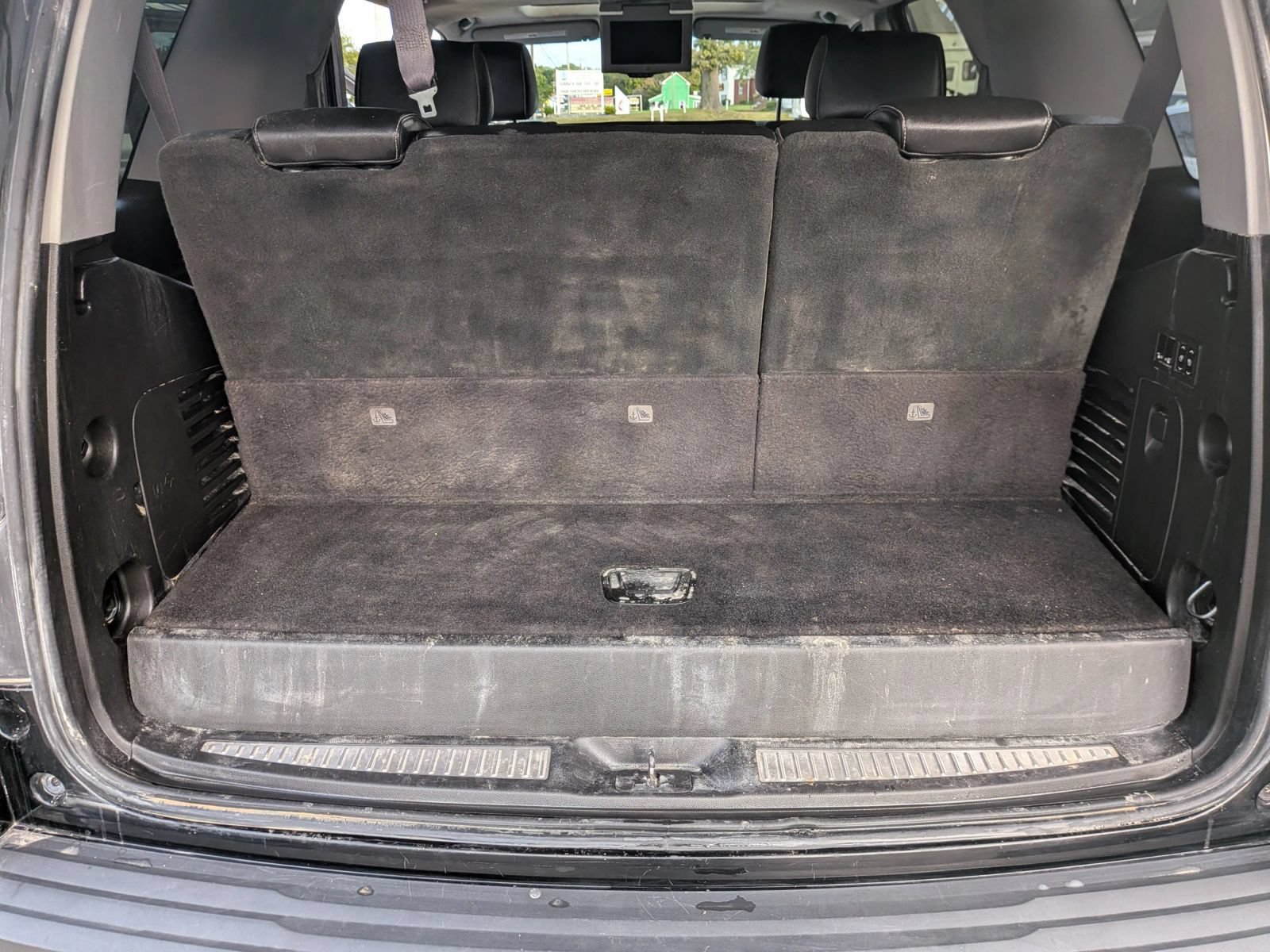 Used 2017 Chevrolet Tahoe LT AWD/4WD image 35
