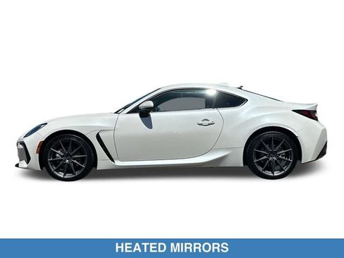 Used 2025 Subaru BRZ Limited RWD image 9