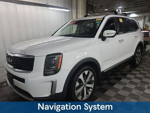 Used 2022 Kia Telluride S image 2