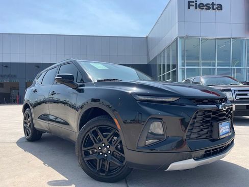 Used 2021 Chevrolet Blazer LT FWD image 1