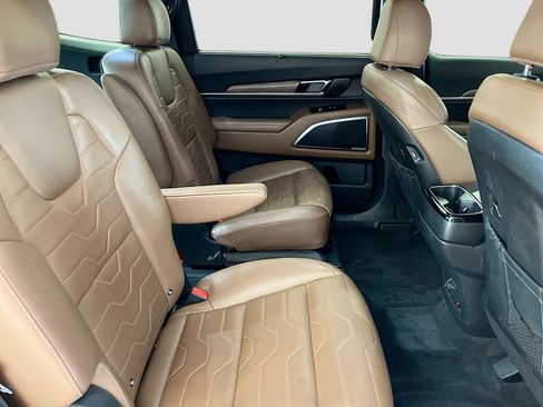 Used 2022 Kia Telluride SX w/ SX Prestige Package AWD/4WD image 31