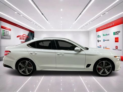 Used 2024 Genesis G70 3.3T Advanced AWD/4WD image 9