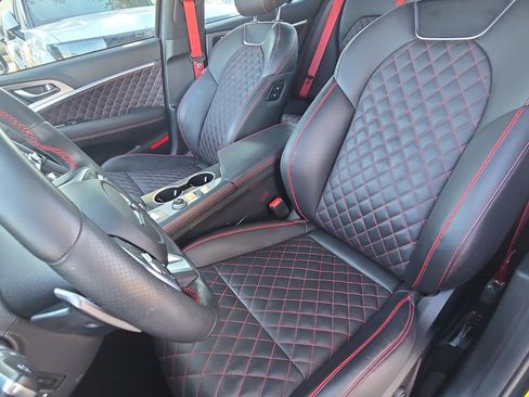 Used 2023 Genesis G70 3.3T w/ Sport Prestige Package image 15