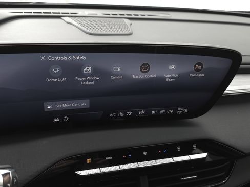 Used 2025 Buick Enclave Preferred image 16