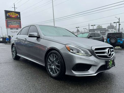Used 2014 Mercedes-Benz E 350 4MATIC Sedan image 6