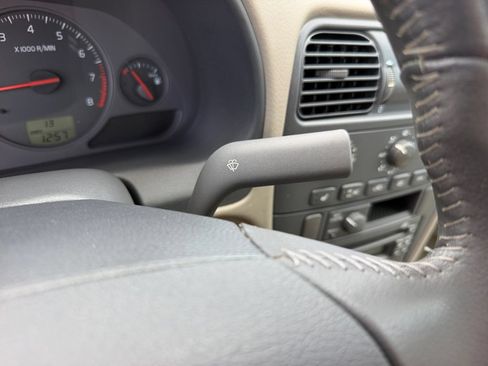 Used 2003 Volvo S40 FWD image 19