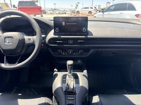 Used 2025 Honda HR-V LX image 12