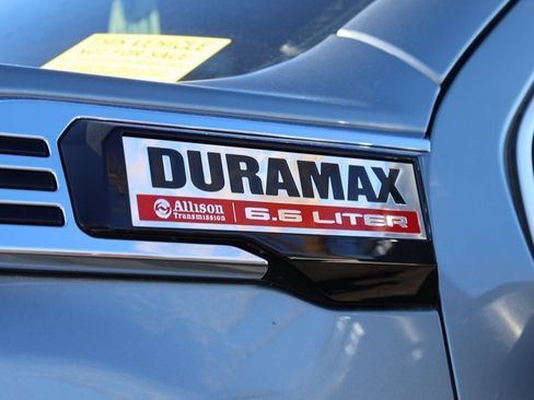 Used 2024 GMC Sierra 2500 Denali w/ Denali Reserve Package image 2