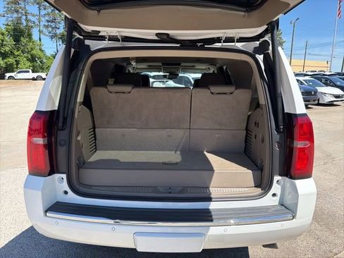 Used 2015 Chevrolet Tahoe LTZ RWD image 15
