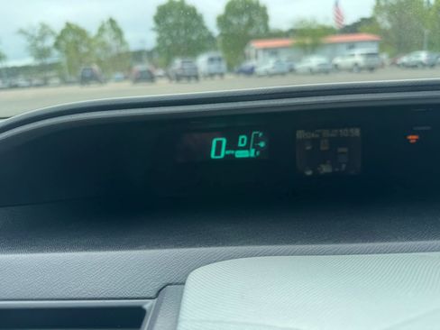 Used 2012 Toyota Prius C Three image 28