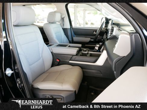 Used 2023 Toyota Tundra Limited AWD/4WD image 8