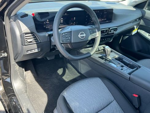 New 2026 Nissan Sentra SV FWD image 14