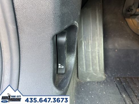 Used 2025 BMW 228i xDrive w/ M Sport Package AWD/4WD image 19