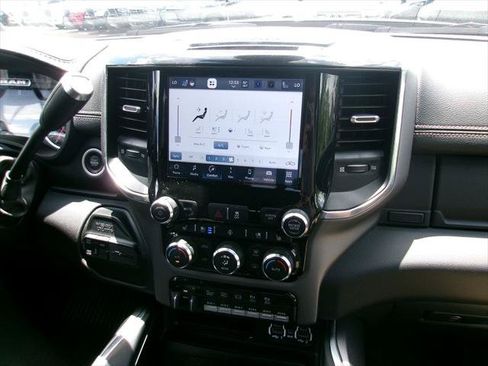 Certified 2022 RAM 2500 Laramie AWD/4WD image 13