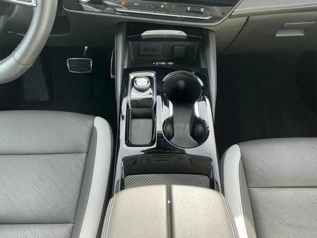 Used 2024 Buick Envision Sport Touring AWD/4WD image 27