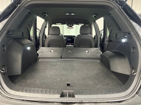 Used 2025 GMC Terrain Elevation image 28